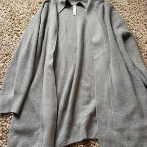 Lululemon Athletica Light Gray Knit Sweater